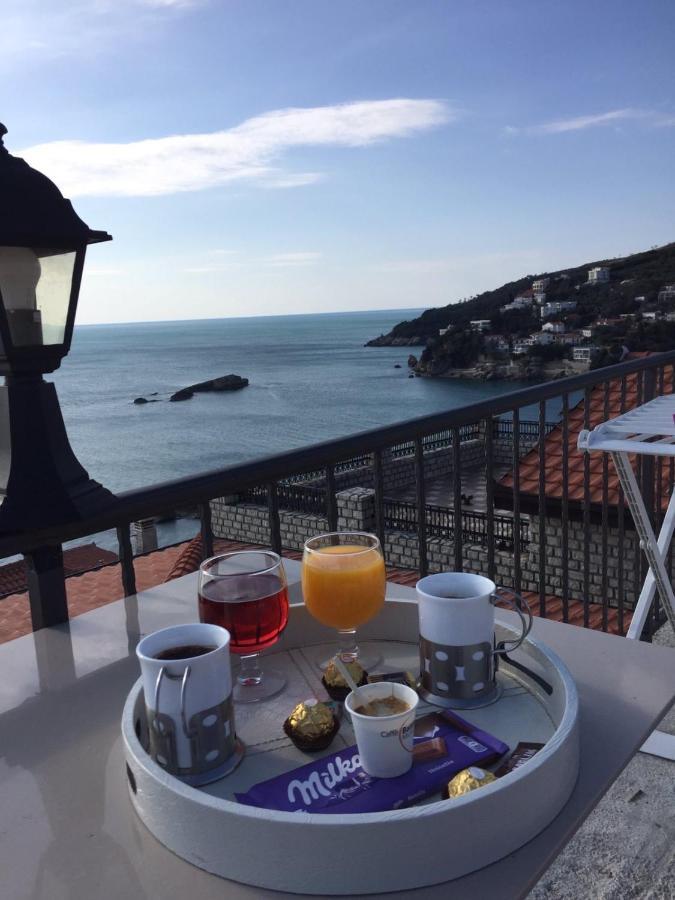 Apartments Gusar Ulcinj Esterno foto