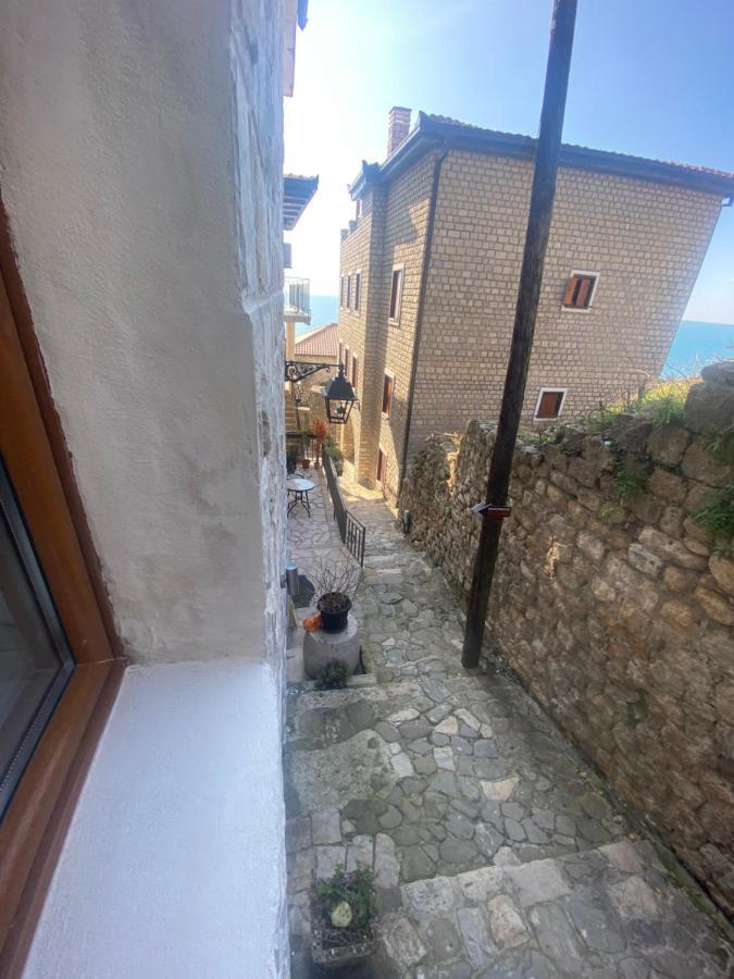 Apartments Gusar Ulcinj Esterno foto