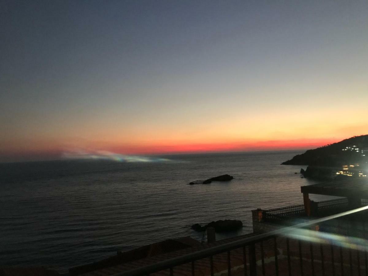Apartments Gusar Ulcinj Esterno foto